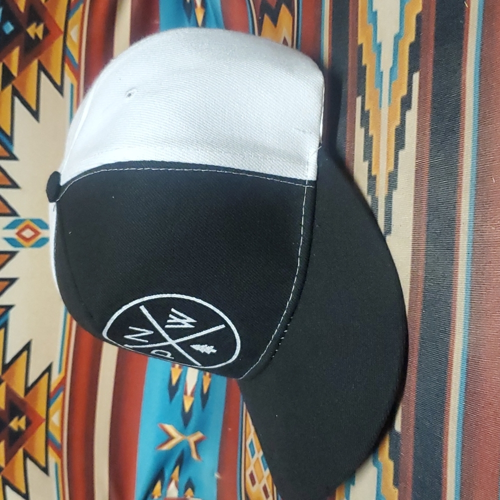 Hat - Picture 4 of 5